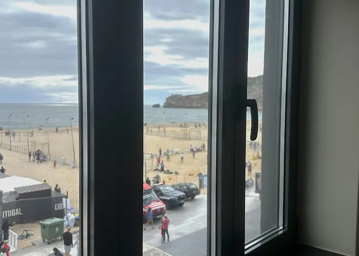 Na Crista Da Onda Nazaré